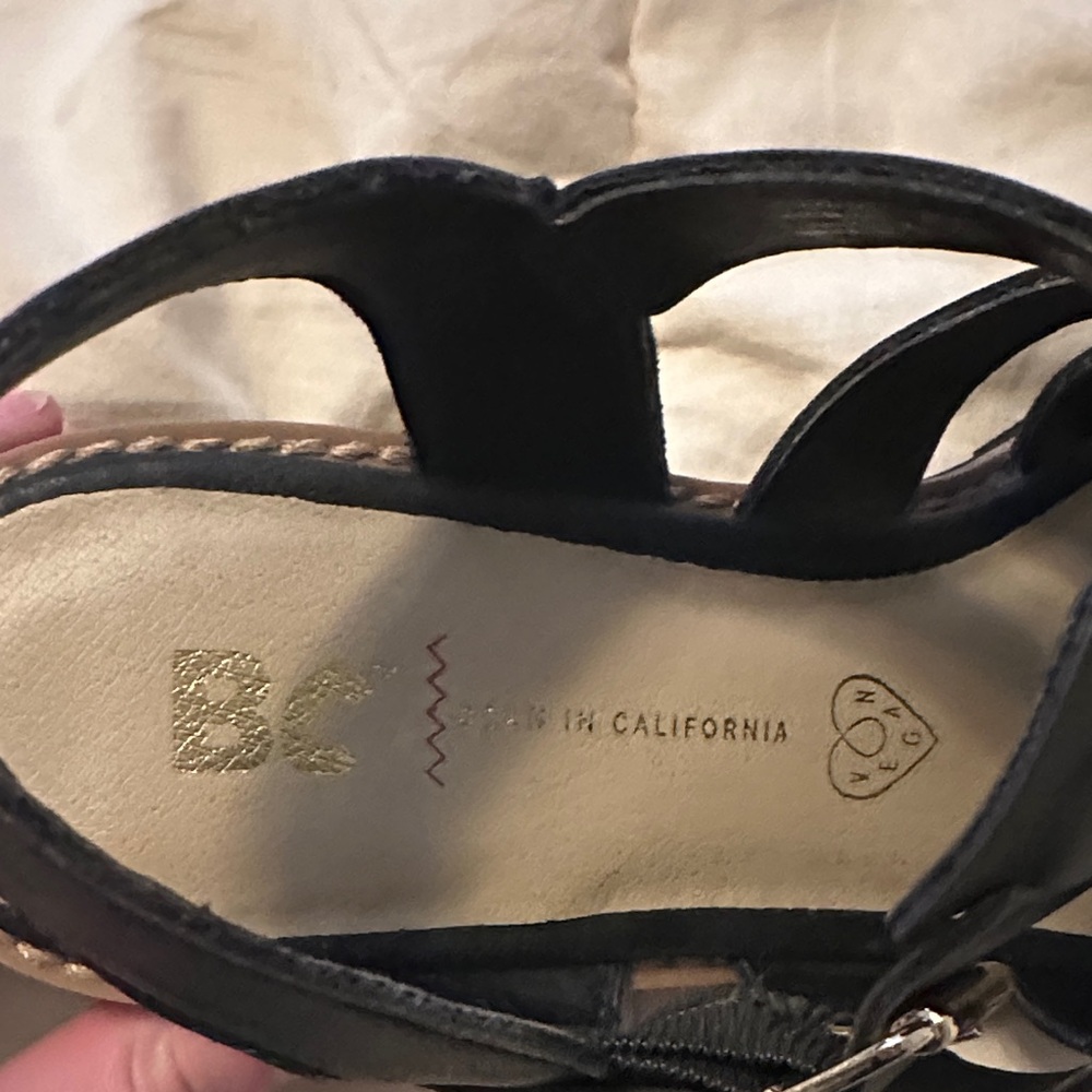 Black Chunky Sandal - Picture 2 of 3